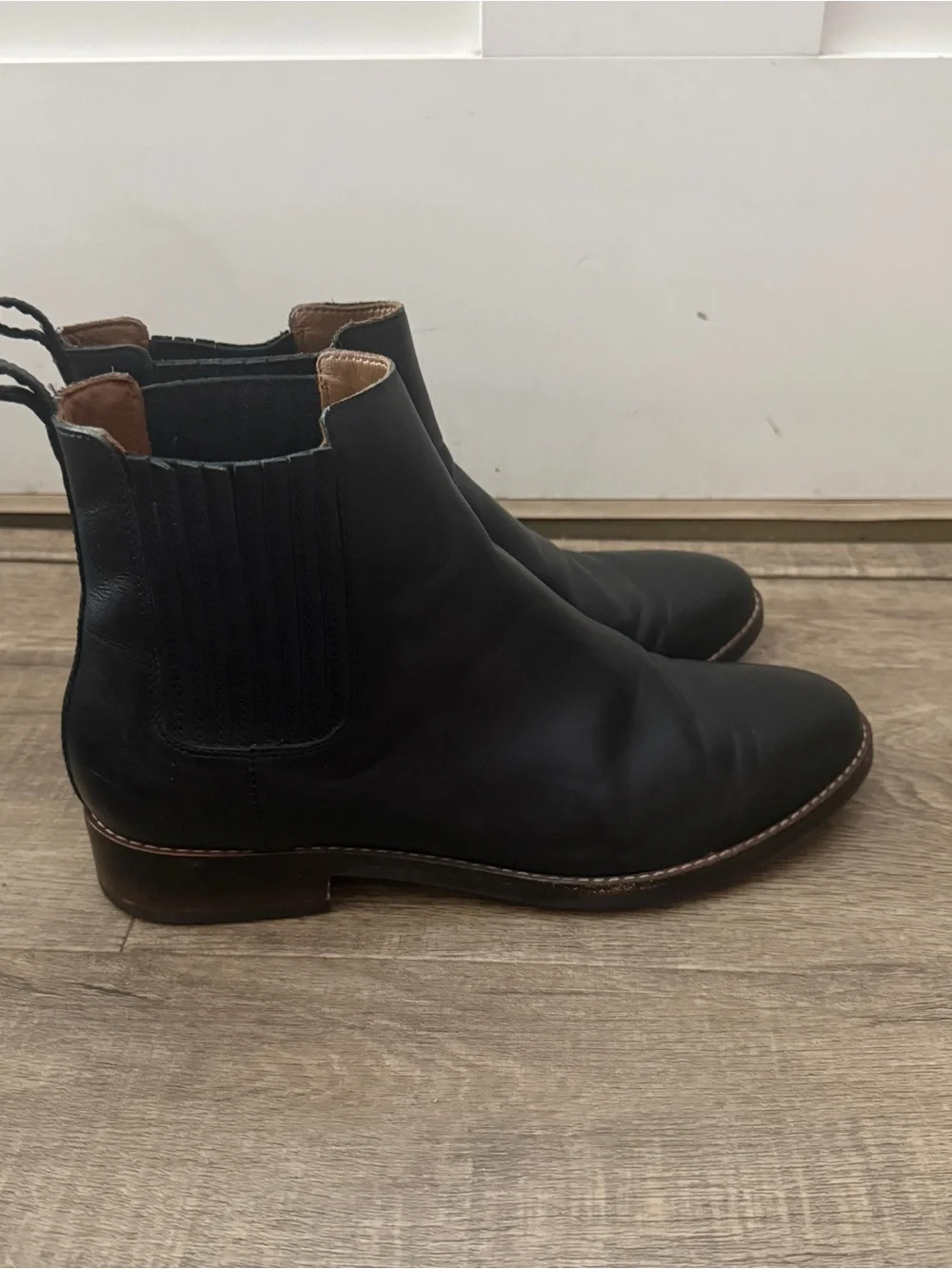 Thursday everyday Chelsea black boots women's size 9.5